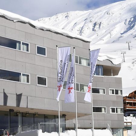 Hotel Ski Austria St.Christoph A.A. Sankt Christoph Am Arlberg Exterior foto