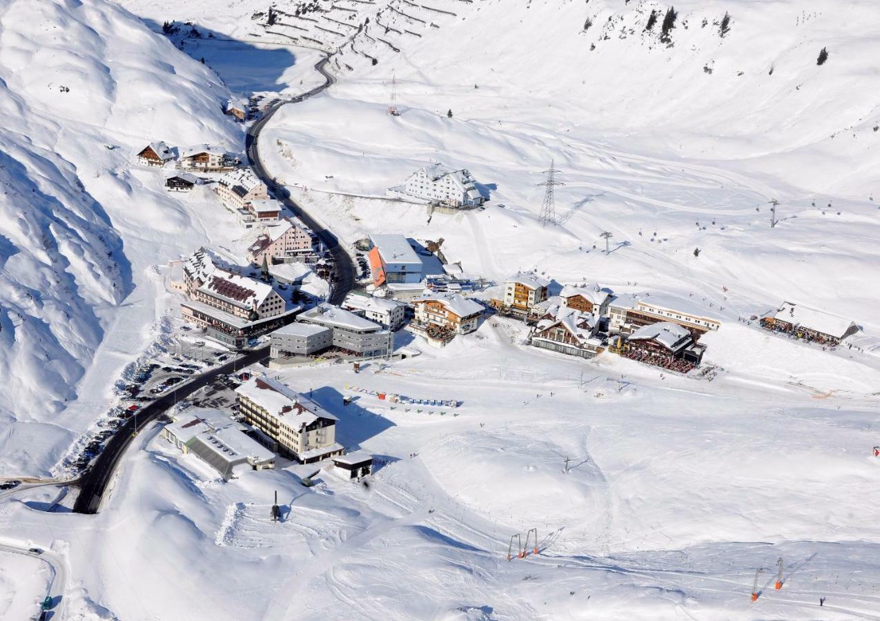 Hotel Ski Austria St.Christoph A.A. Sankt Christoph Am Arlberg Exterior foto
